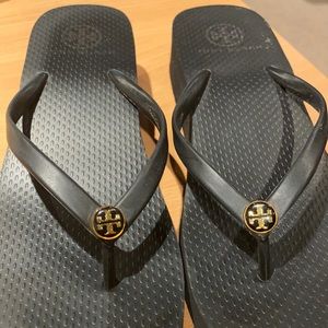 Tory Burch size 8 flip flops